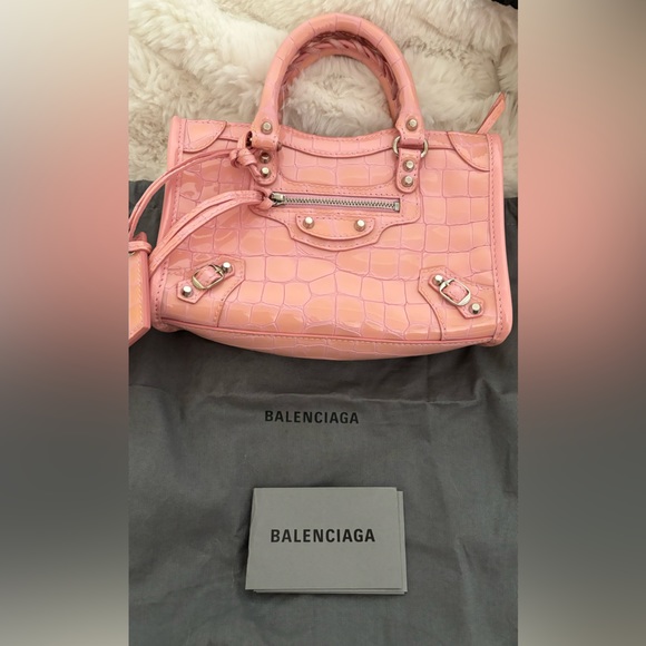 *RARE* Balenciaga Patent Crocodile Embossed Nano City Light Pink - Picture 12 of 15